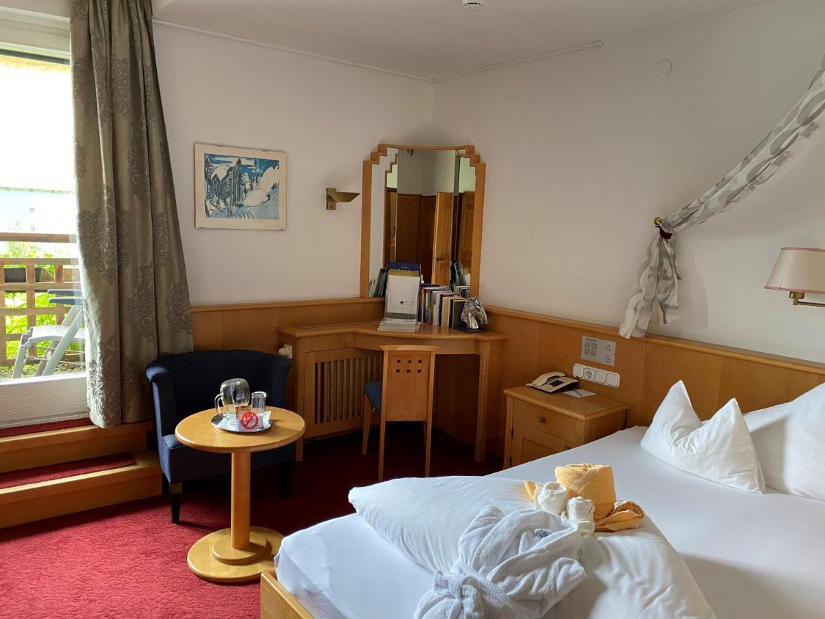Romantik Im Weissen Roessl Am Wolfgangsee Hotel 4*