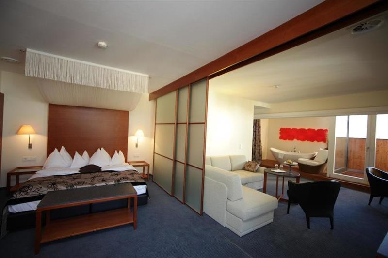 Romantik Im Weissen Roessl Am Wolfgangsee Hotel 4*